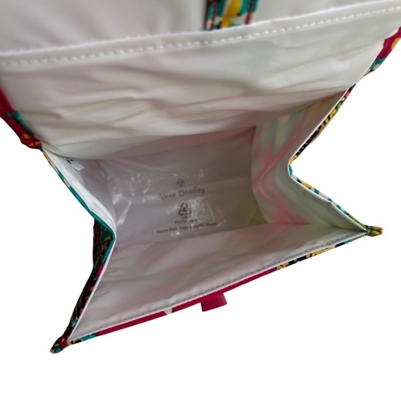 NWT Vera Bradley Lunch Sack Brand New never Used - Picture 9 of 10